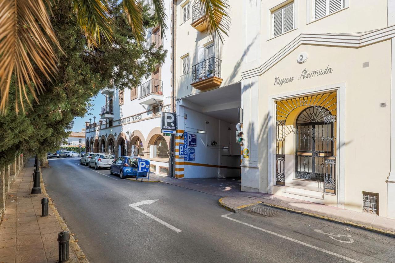 Apartamentos Alameda Del Tajo I Parquing Centro Ronda Exterior photo